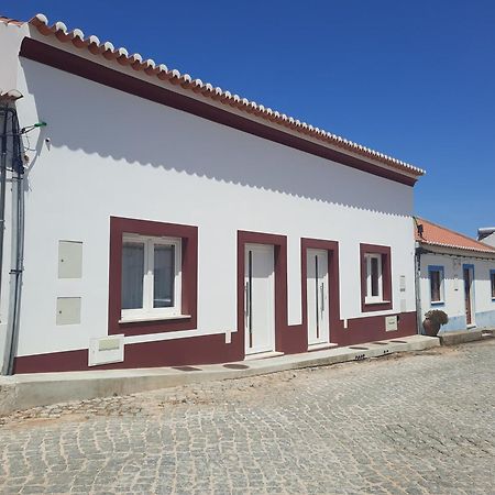 Apartamentos Mar II Odeceixe Exterior foto